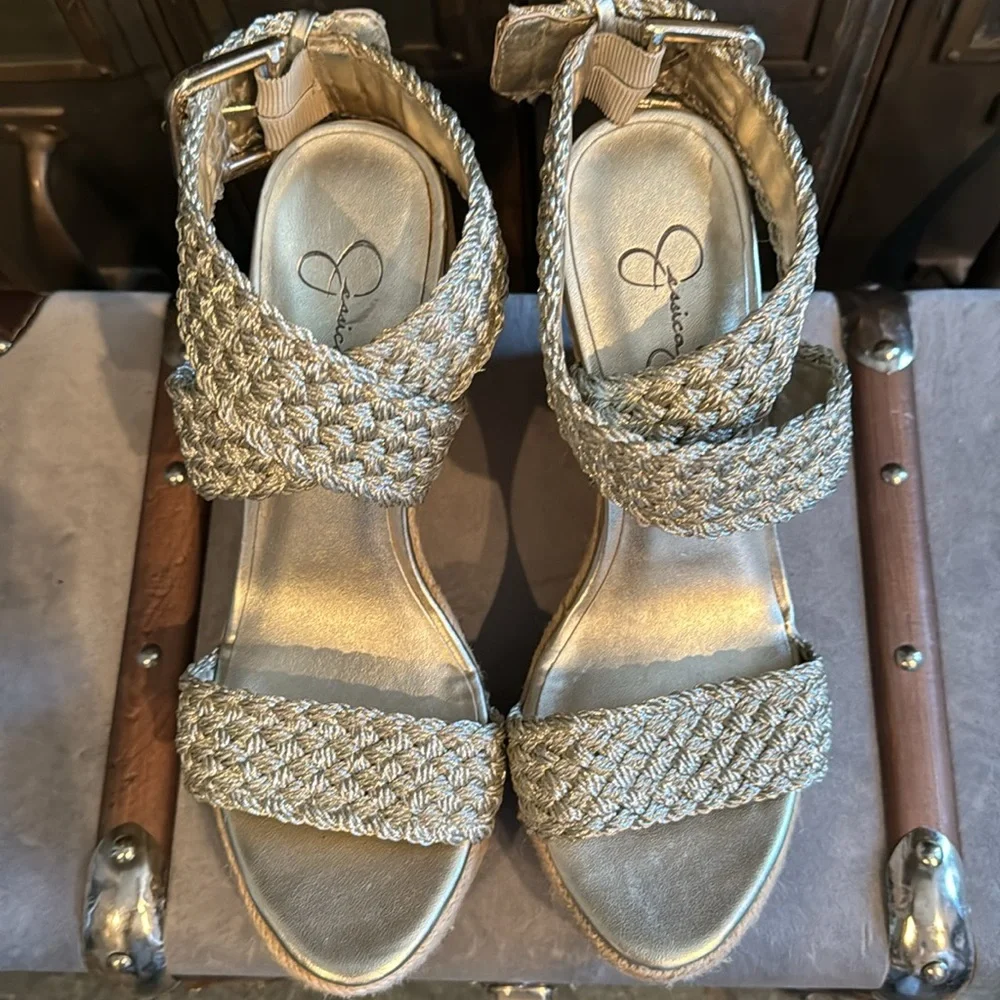 Jessica Simpson Sandals - Picture 2 of 5